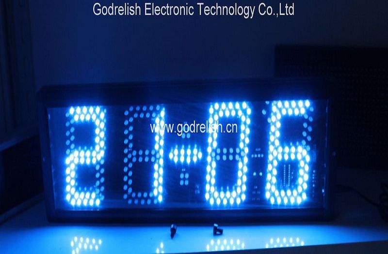 blue led clock